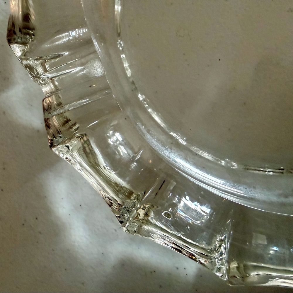 Vintage Heavy Clear Cut Glass Ashtray - MCM Scalloped Edge Decor - Picture 6 of 9
